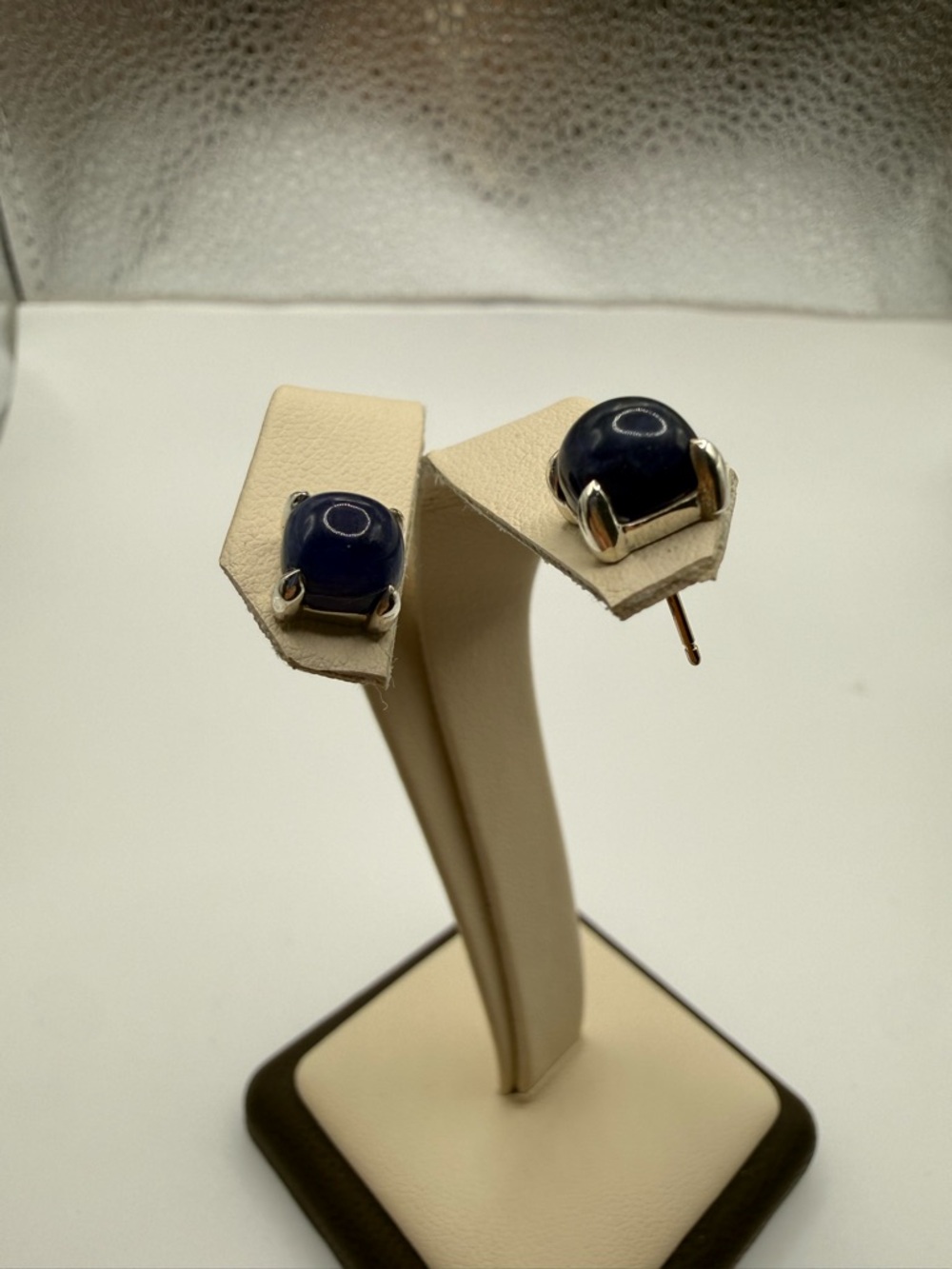 Tiffany&co Elegant Navy Blue Cabochon Stud Earrings Silver Setting